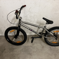 BMX (Bulls)