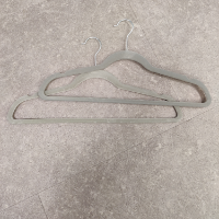 2 x Kleiderbügel