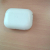 In-Ear Kopfhörer mit Ladecase (Apple)